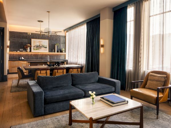 Clayton Hotel